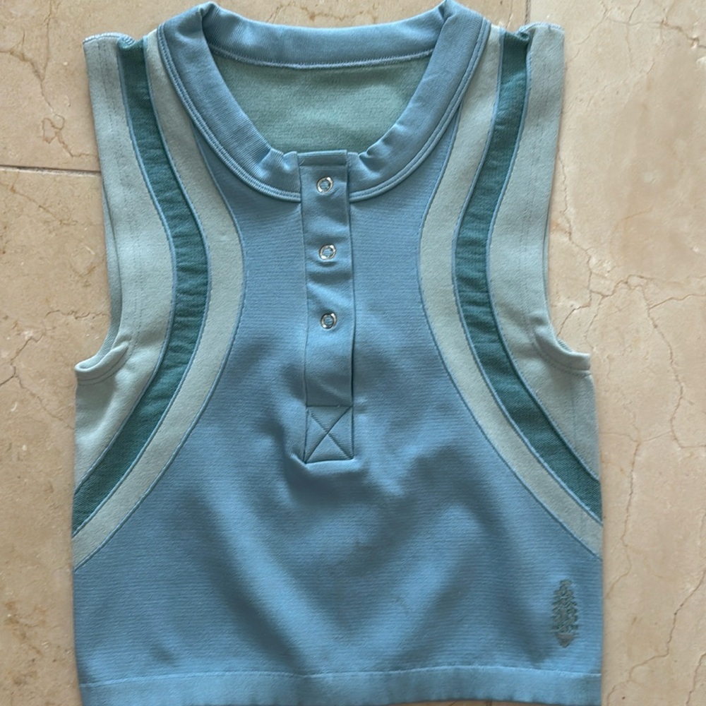 Fp movement free kick tank top Henley workout EUC XS/S blue